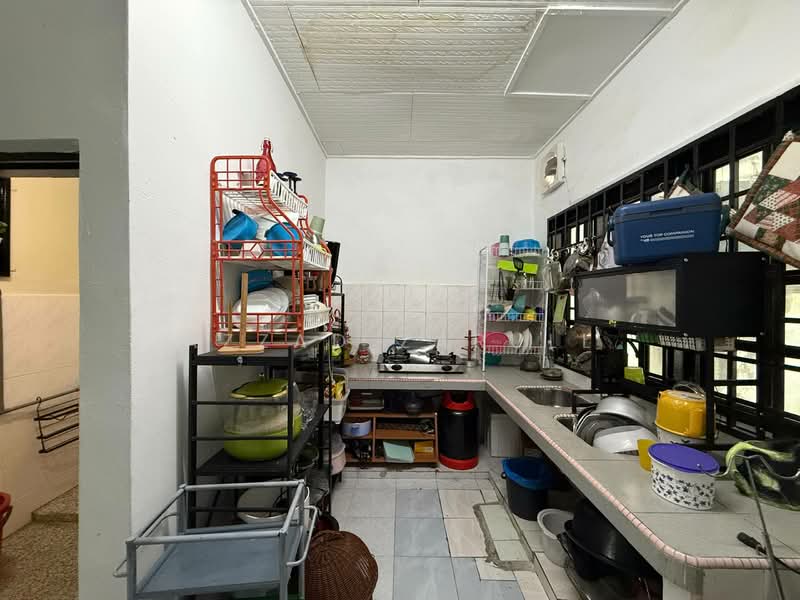 Rumah Teres 2 Tingkat untuk Dijual di Hulu Kelang (Kuala Lumpur) - Azzad Zarull - Kitchen - PropertyGuru.com.my