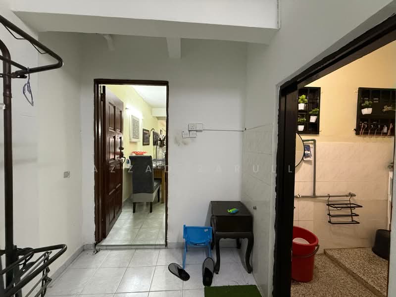 Rumah Teres 2 Tingkat untuk Dijual di Hulu Kelang (Kuala Lumpur) - Azzad Zarull - Corridor - PropertyGuru.com.my