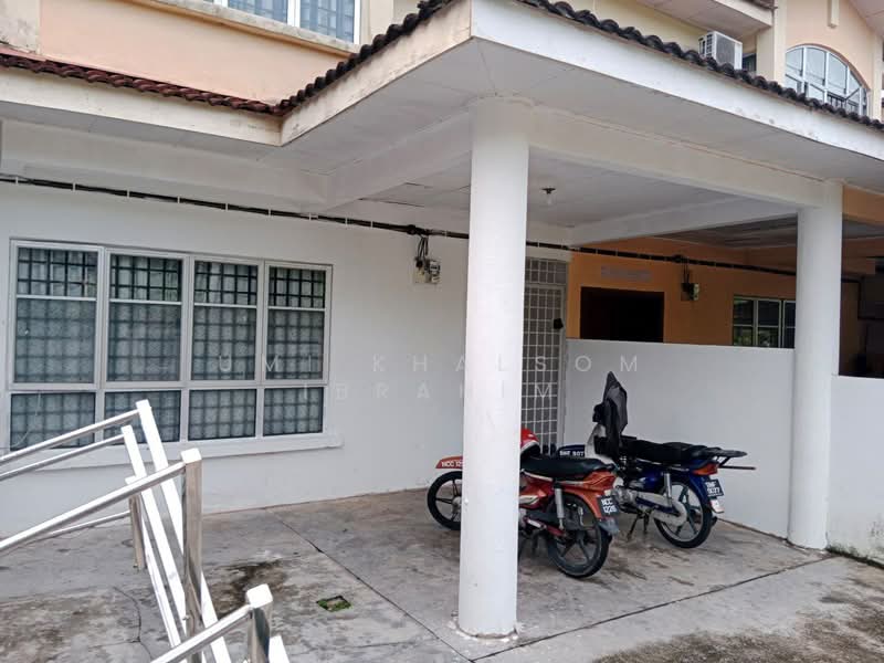 Rumah Teres 2 Tingkat untuk Dijual di Bandar Tasik Kesuma (Beranang) - Umi Khalsom Ibrahim - PropertyGuru.com.my