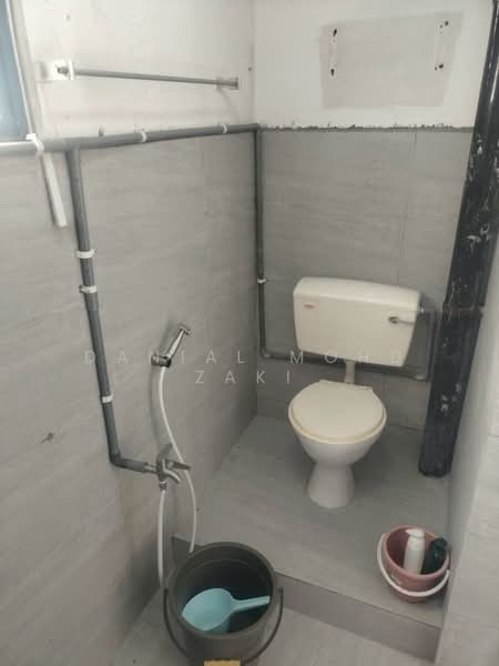 Flat for Sale at Perumahan Awam Sri Perak - Danial Mohd Zaki - PropertyGuru.com.my