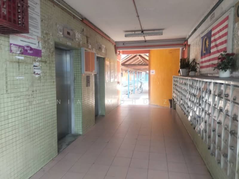 Flat for Sale at Perumahan Awam Sri Perak - Danial Mohd Zaki - PropertyGuru.com.my