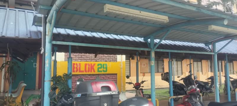 Flat for Sale at Perumahan Awam Sri Perak - Danial Mohd Zaki - PropertyGuru.com.my