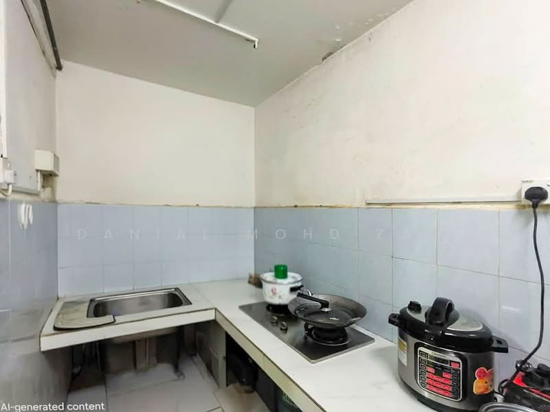 Flat for Sale at Kelumpuk Dahlia / Melati - Danial Mohd Zaki - Kitchen - PropertyGuru.com.my