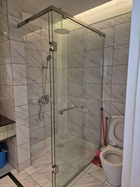 Service Residence for Sale at Dorsett Residences Sri Hartamas - Danial Mohd Zaki - Bathroom - PropertyGuru.com.my