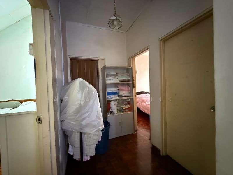 2-storey Terraced House for Sale in Taman Setiawangsa (Setiawangsa) - Azzad Zarull - Corridor - PropertyGuru.com.my