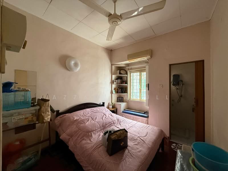 2-storey Terraced House for Sale in Taman Setiawangsa (Setiawangsa) - Azzad Zarull - Bedroom - PropertyGuru.com.my