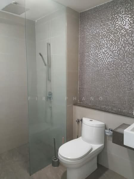 Servis Apartment untuk Disewa di Nova Saujana - Homer Phang - Bathroom - PropertyGuru.com.my