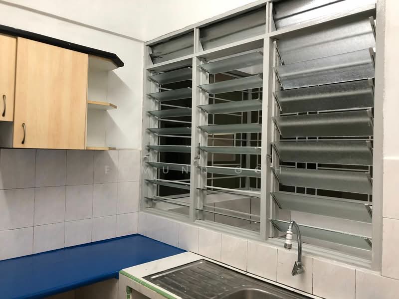 Residential Land for Sale in Seri Kembangan (Selangor) - Edmund Goh - Kitchen - PropertyGuru.com.my