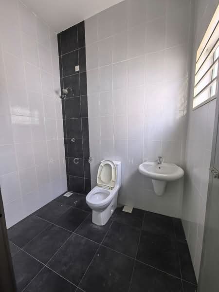 2-storey Terraced House for Sale in Tasek Mutiara (Ipoh) - Aico Chow - Bathroom - PropertyGuru.com.my