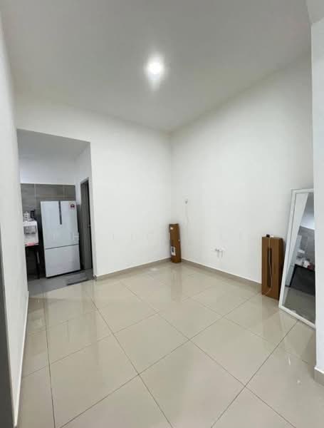 Cluster House for Sale in Skudai (Johor) - Phelicia Lee - Kitchen - PropertyGuru.com.my
