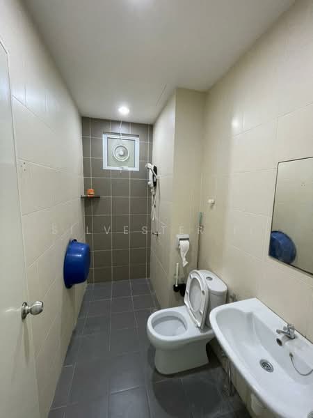 Condominium for Sale at One Imperial - Silvester Ti - Bathroom - PropertyGuru.com.my