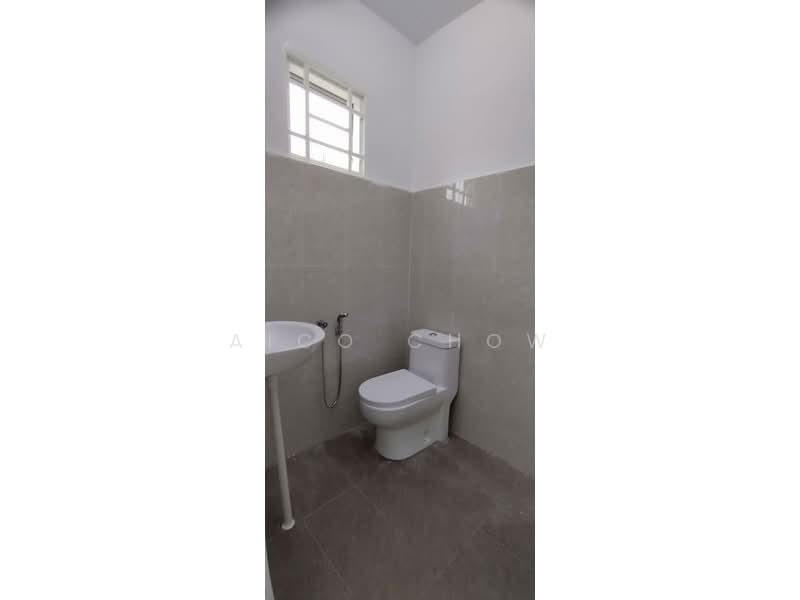 Rumah Teres 2 Tingkat untuk Dijual di Gunung Rapat (Ipoh) - Aico Chow - Bathroom - PropertyGuru.com.my