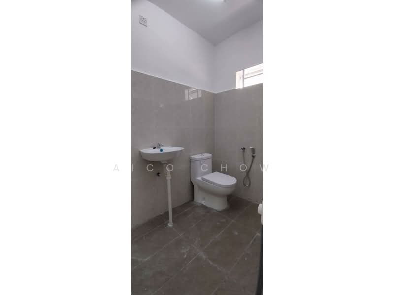 Rumah Teres 2 Tingkat untuk Dijual di Gunung Rapat (Ipoh) - Aico Chow - Bathroom - PropertyGuru.com.my