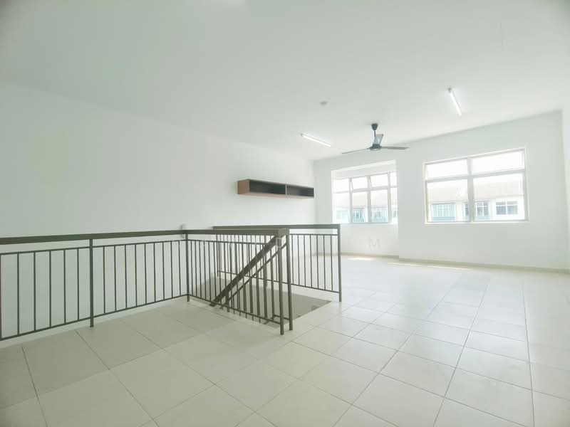 Rumah Teres 3 Tingkat untuk Disewa di Taman Kundang Jaya (Rawang) - David Lim - PropertyGuru.com.my