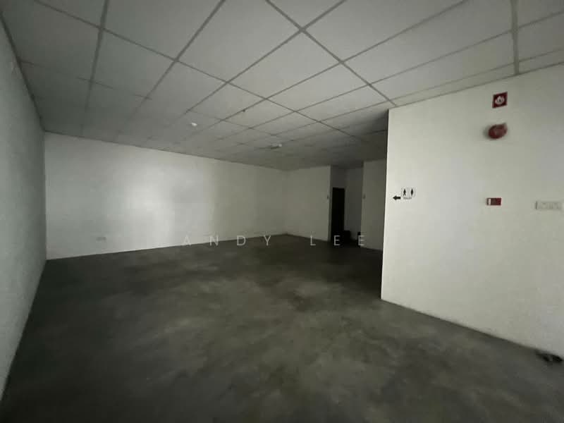 Factory for Rent in Taman Desa Cemerlang (Ulu Tiram) - Andy Lee - Interior - PropertyGuru.com.my