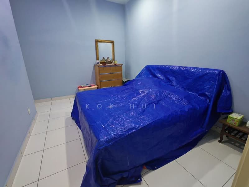 Cluster House for Sale in Setia Tropika (Johor Bahru) - Kok Hui - Bedroom - PropertyGuru.com.my