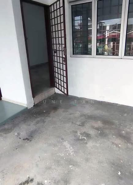 Rumah Teres 1 Tingkat untuk Dijual di Taman Desa Jaya (Johor Bahru) - June Tan - PropertyGuru.com.my