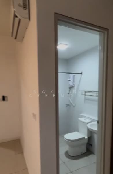 Pangsapuri untuk Disewa di Nadayu 801 - Nazrin Affendy - Bathroom - PropertyGuru.com.my