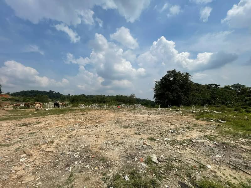 Commercial Land for Sale in Sungai Merab (Dengkil) - Nur Adibah Ishak - PropertyGuru.com.my