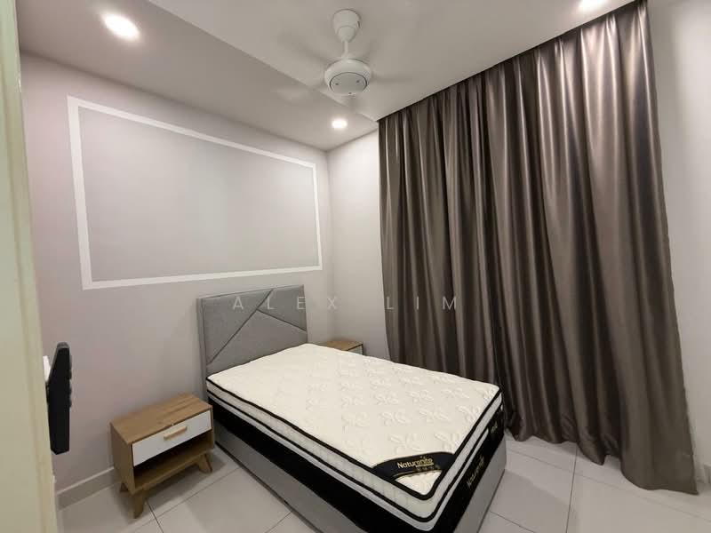 Kondominium untuk Disewa di Ferringhi Residence 2 - Alex Lim - Bedroom - PropertyGuru.com.my