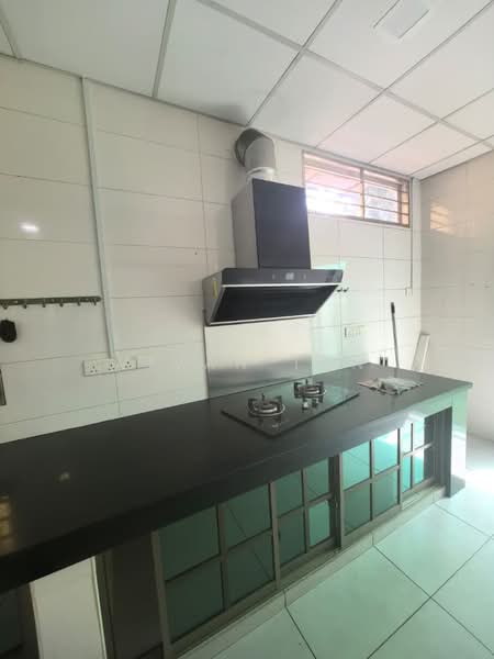Semi-Detached House for Sale in Bandar Bukit Tinggi 2 (Klang) - Vivan Tan - Kitchen - PropertyGuru.com.my