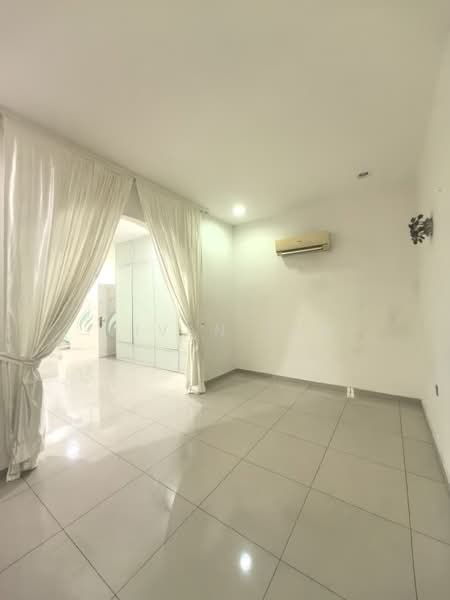 Semi-Detached House for Sale in Bandar Bukit Tinggi 2 (Klang) - Vivan Tan - Interior - PropertyGuru.com.my