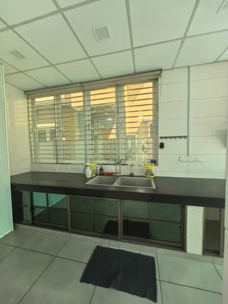 Semi-Detached House for Sale in Bandar Bukit Tinggi 2 (Klang) - Vivan Tan - Kitchen - PropertyGuru.com.my