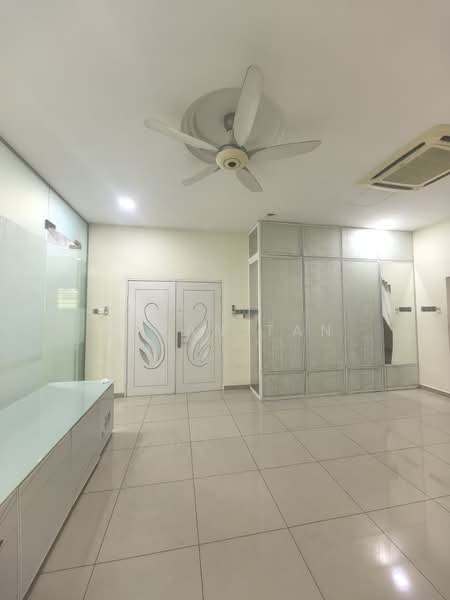 Semi-Detached House for Sale in Bandar Bukit Tinggi 2 (Klang) - Vivan Tan - Interior - PropertyGuru.com.my