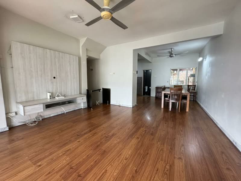 Rumah Teres 2.5 Tingkat untuk Dijual di Setiawangsa (Kuala Lumpur) - Kin . - Living Room - PropertyGuru.com.my