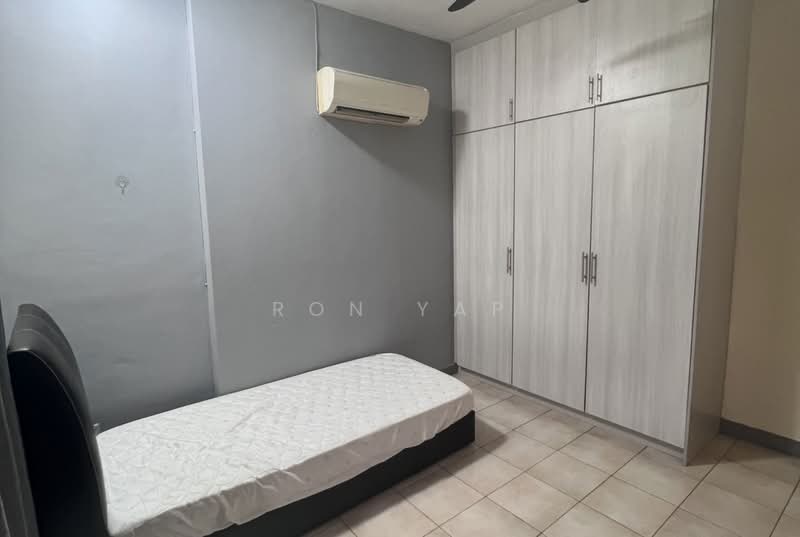 Kondominium untuk Disewa di Casa Tropicana - Ron Yap - Bedroom - PropertyGuru.com.my