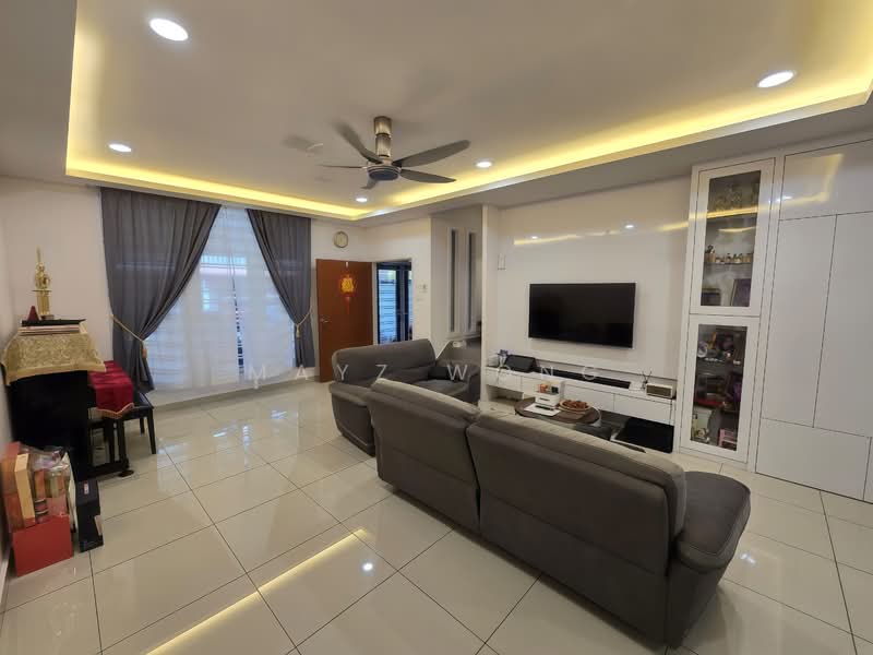 2-storey Terraced House for Sale in Taman Mutiara Rini (Skudai) - Mayz Wong - Living Room - PropertyGuru.com.my