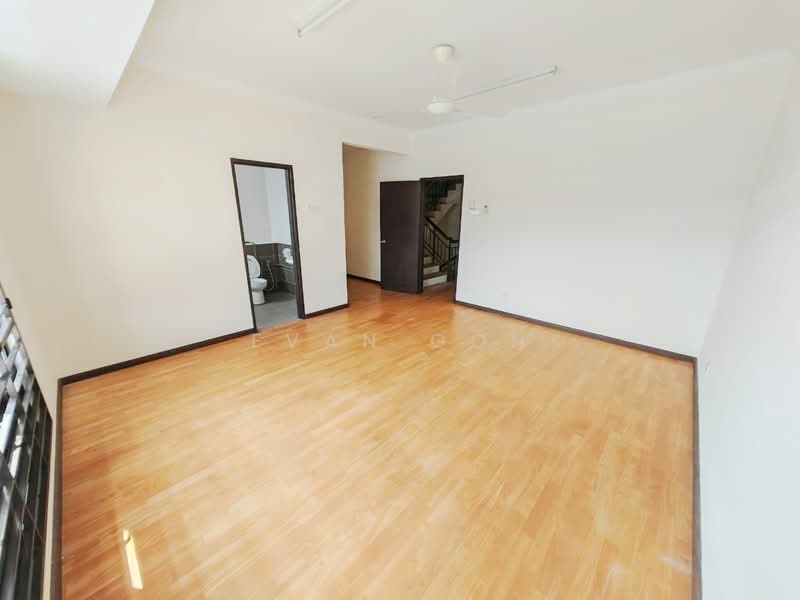 2.5-storey Terraced House for Sale in Bandar Kinrara Seksyen 5 (Bandar Kinrara) - Evan Goh - Interior - PropertyGuru.com.my