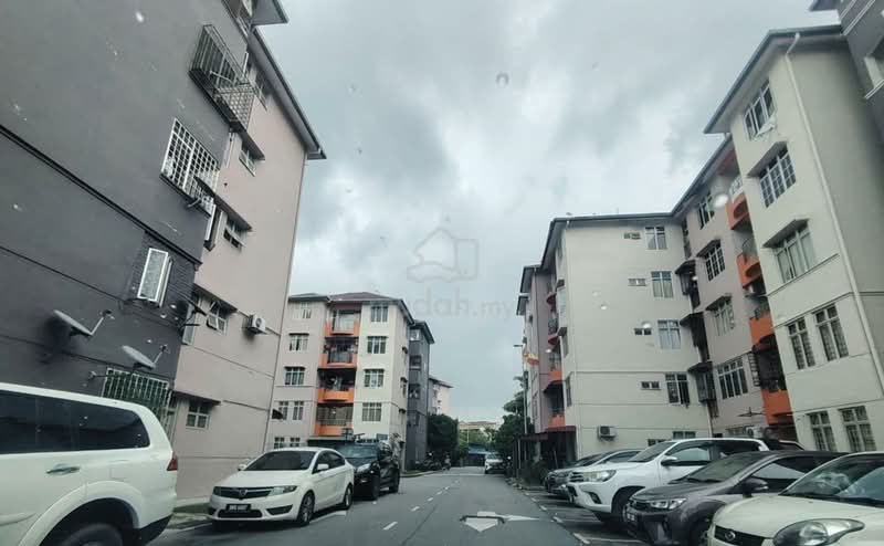 Pangsapuri untuk Dijual di Kenanga Apartment - HL Lau - Exterior - PropertyGuru.com.my