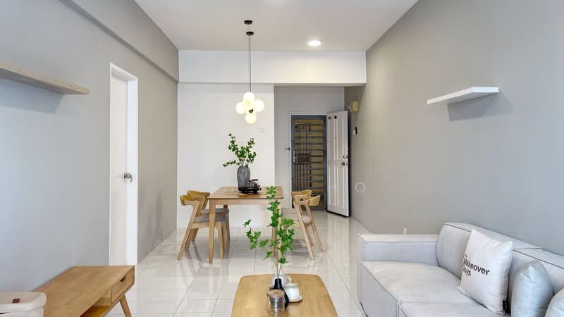 Kondominium untuk Disewa di Forest Green - Pearl Ho - Living Room - PropertyGuru.com.my