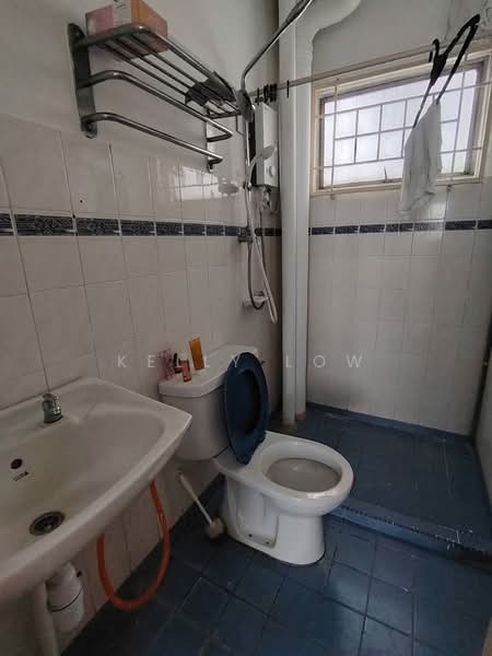 Pangsapuri untuk Dijual di Kenanga Apartments - Kelly Low - PropertyGuru.com.my