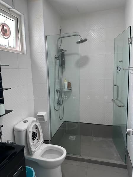 Service Residence for Rent at Seasons Amara Larkin - Wallace Ang - Bathroom - PropertyGuru.com.my
