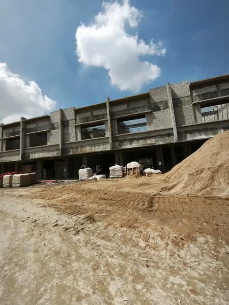 Kedai / Pejabat untuk Dijual di Port Klang (Pelabuhan Klang) (Selangor) - CK Ng - Exterior - PropertyGuru.com.my