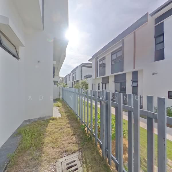Rumah Berkembar untuk Disewa di Eco Ardence (Setia Alam) - Adelyn Wong - Exterior - PropertyGuru.com.my