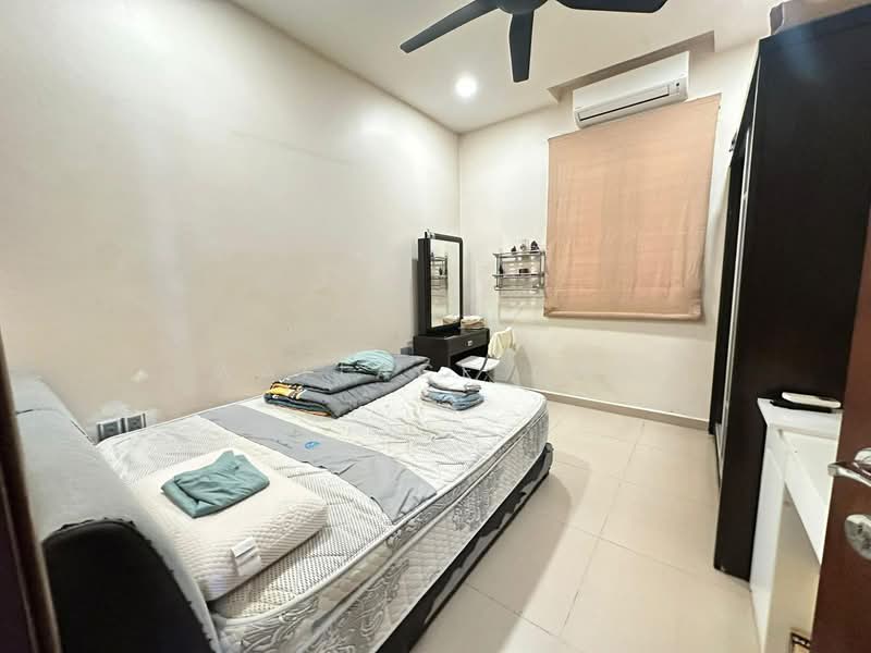 Cluster House for Sale in Taman Austin Heights (Tebrau) - Wallace Ang - Bedroom - PropertyGuru.com.my