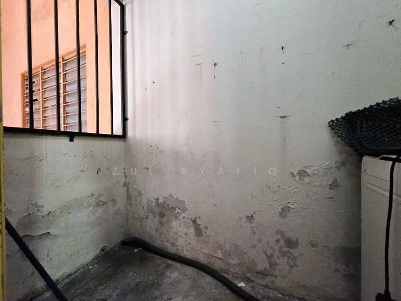 Apartment for Sale at Intana Ria 3 - Zul Syafiq - Interior - PropertyGuru.com.my