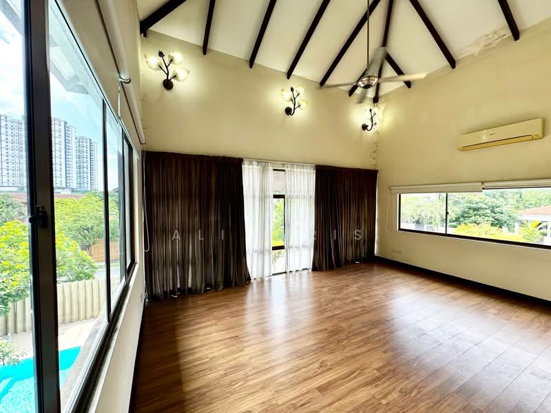 Bungalow for Sale in Bandar Seri Putra (Bangi) - Ali Idris - Living Room - PropertyGuru.com.my