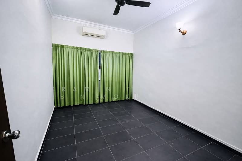 For Sale - Taman Ehsan