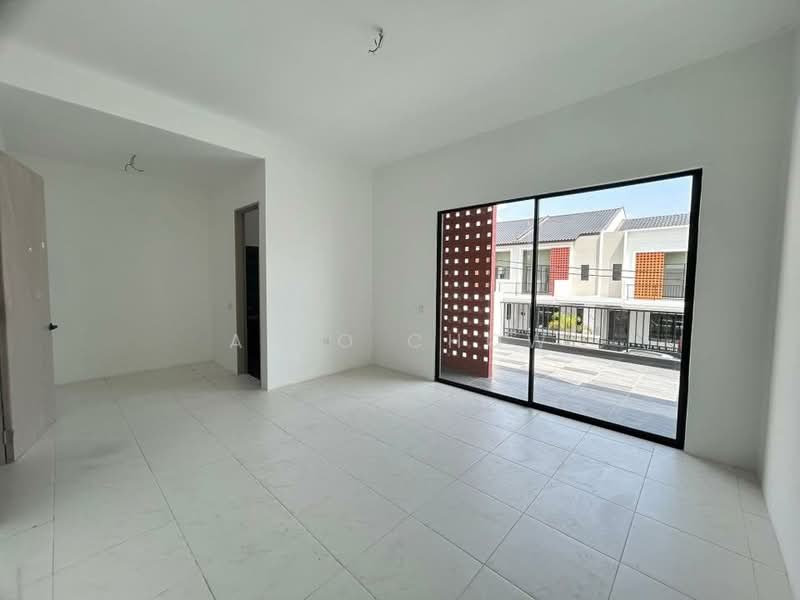 2-storey Terraced House for Sale in Panorama Lapangan Perdana (Ipoh) - Aico Chow - Living Room - PropertyGuru.com.my