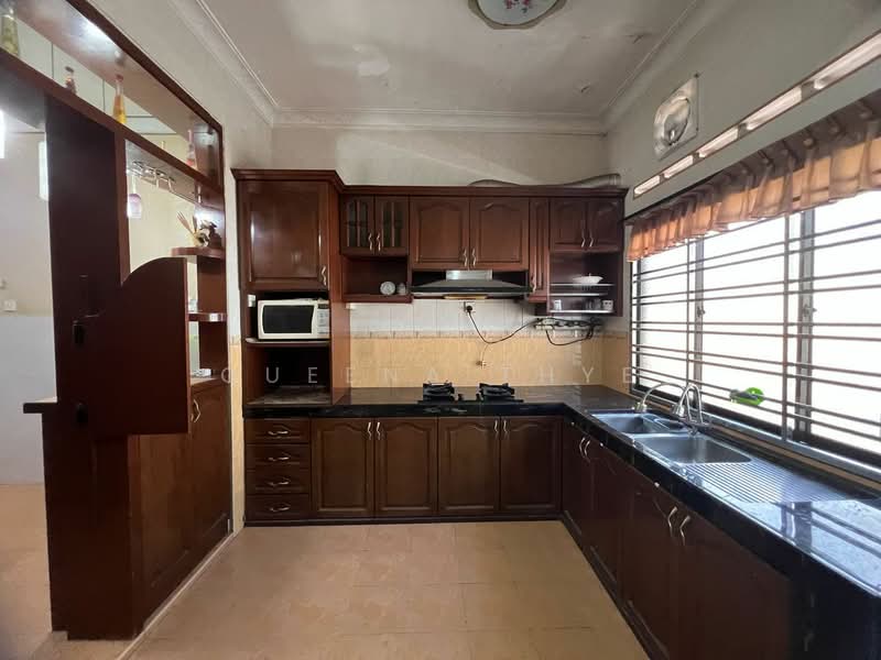 2-storey Terraced House for Sale in Taman Nusa Bestari 2 (Iskandar Puteri (Nusajaya)) - Queena Thye - Kitchen - PropertyGuru.com.my
