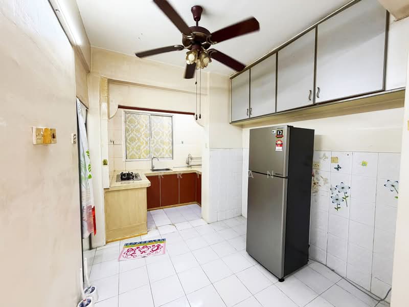 Apartment for Rent at Kingfisher Series - Jerry Tan - Kitchen - PropertyGuru.com.my