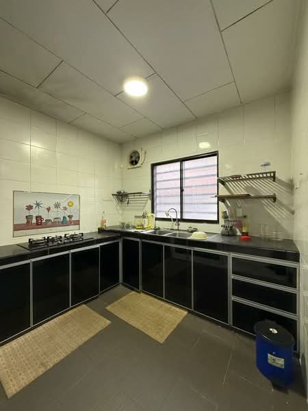 Rumah Teres 2 Tingkat untuk Dijual di Bandar Seri Botani (Simpang Pulai) - Aico Chow - Kitchen - PropertyGuru.com.my