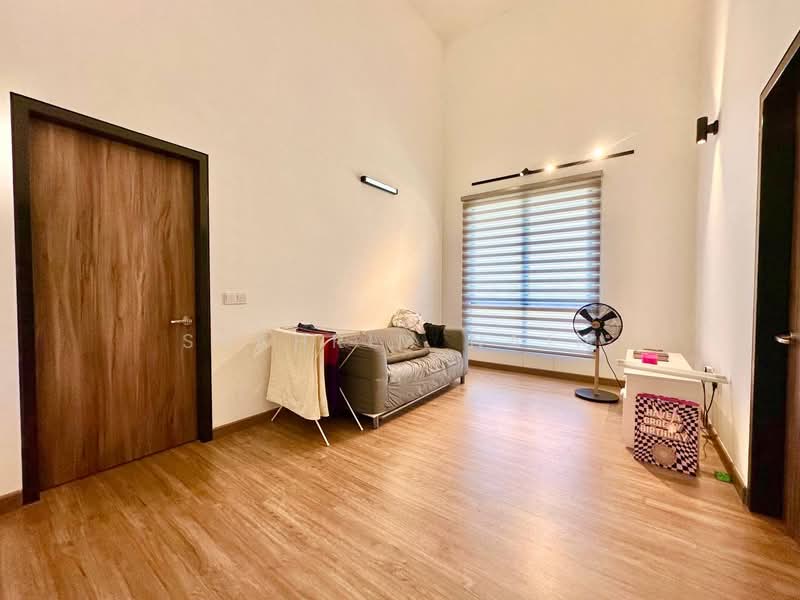 Rumah Teres 2 Tingkat untuk Dijual di Bandar Bukit Raja (Klang) - Syahrim Naim - Living Room - PropertyGuru.com.my