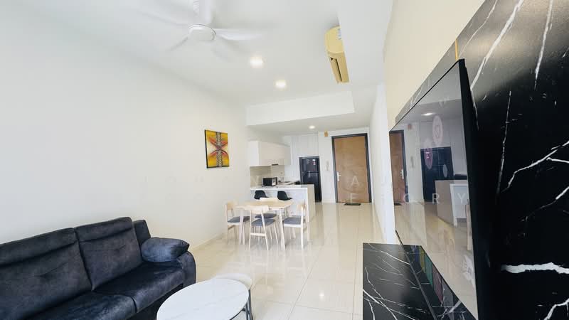 Servis Apartment untuk Dijual di The Elements - Johann Paul Gregory Gregory - Living Room - PropertyGuru.com.my
