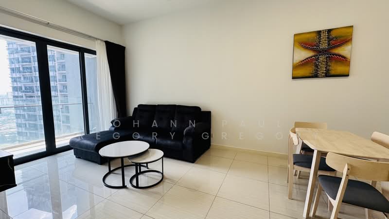 Servis Apartment untuk Dijual di The Elements - Johann Paul Gregory Gregory - Living Room - PropertyGuru.com.my