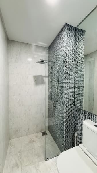 Servis Apartment untuk Dijual di The Elements - Johann Paul Gregory Gregory - Bathroom - PropertyGuru.com.my